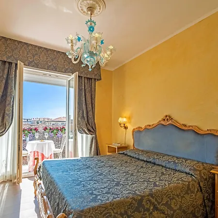Rigel Hotel 3*