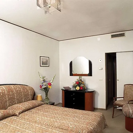 리겔 3* 베니스-리도