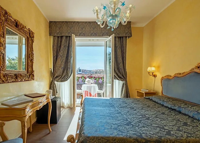 Rigel Hotel 3*